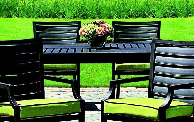 طقم كراسي بترابيزة كامل